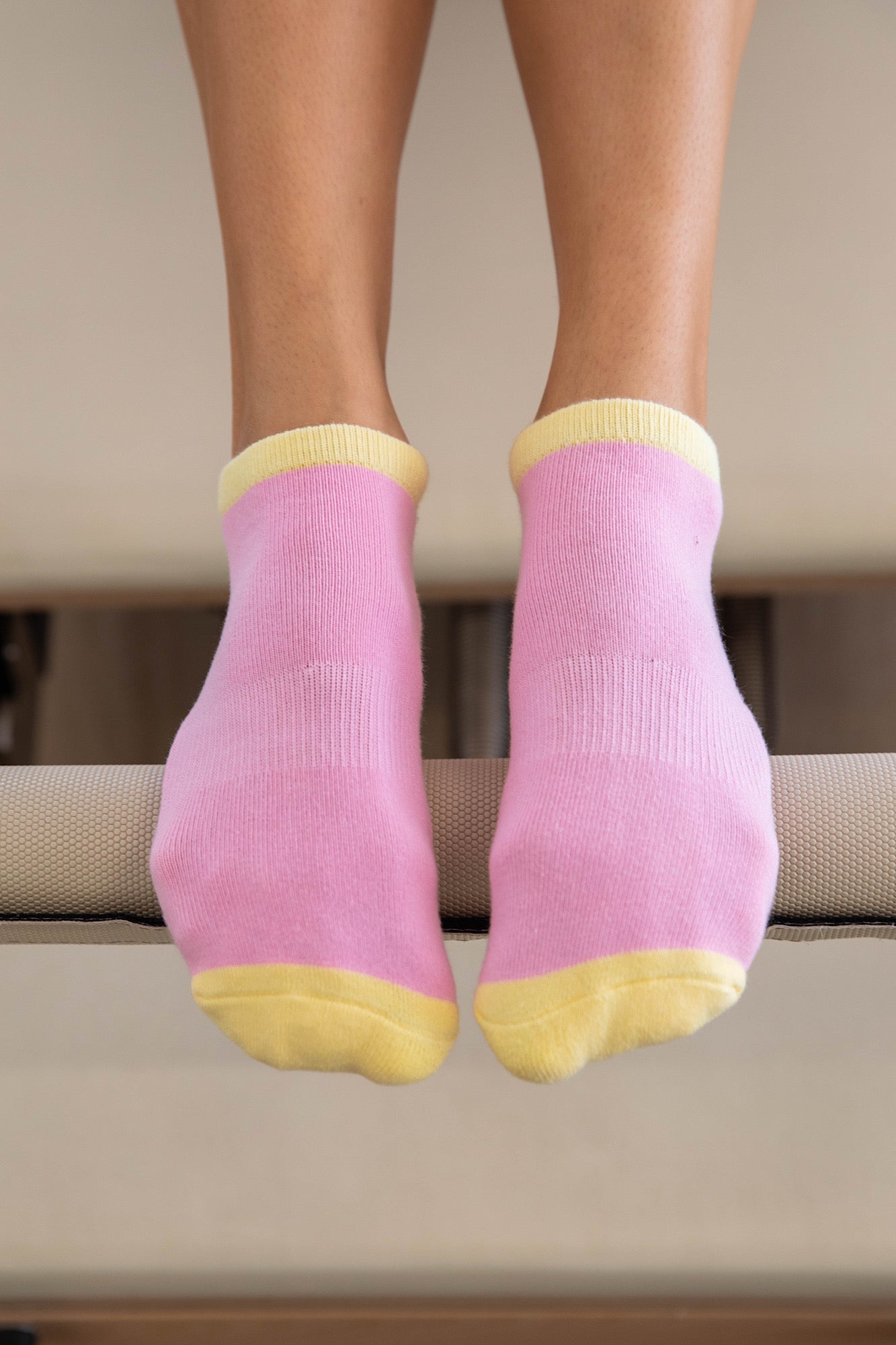 Ankle Pink and Yellow Grip Socks-Cheeky Winx