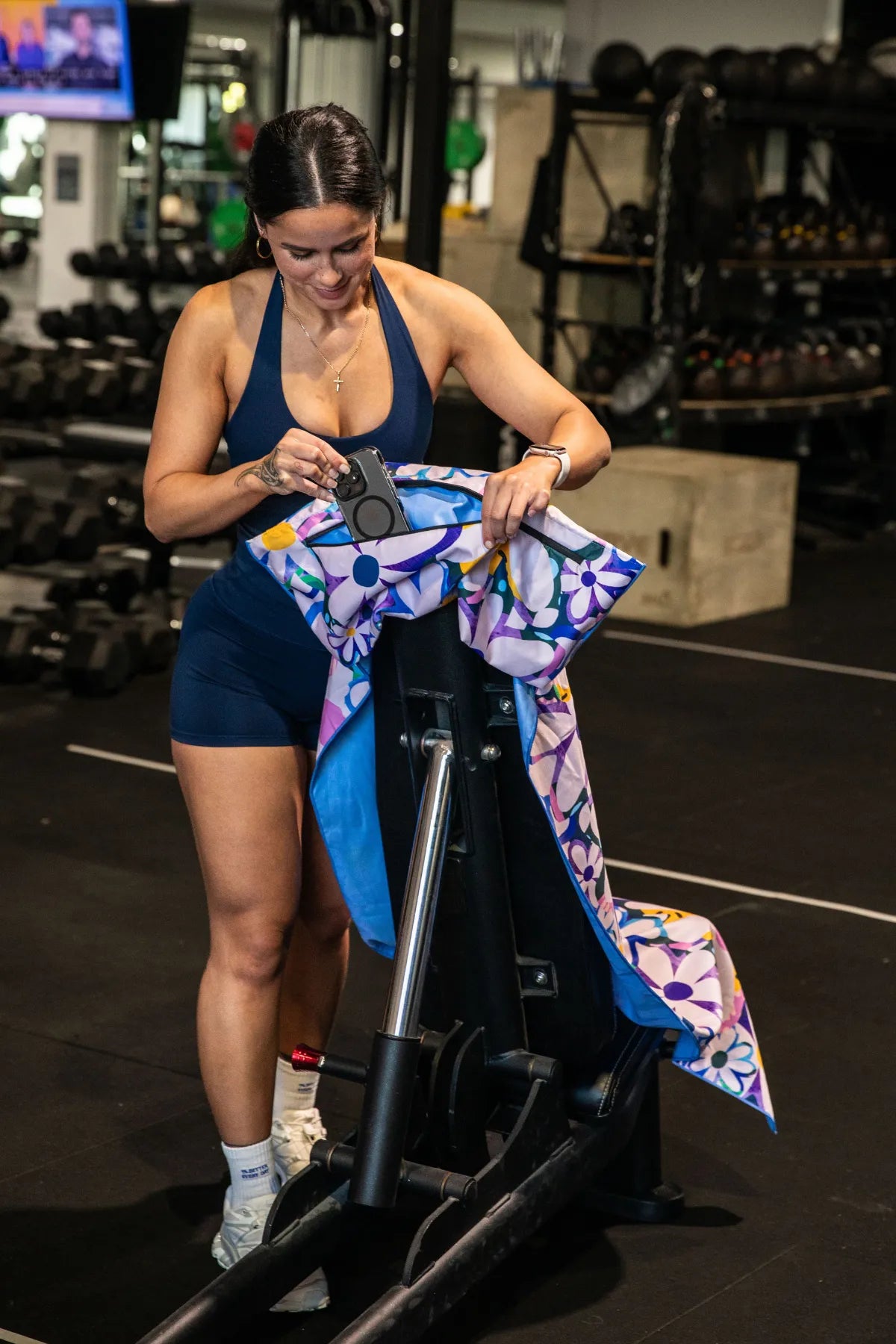Cheeky Winx Hooded Gym Towel With Zip Pocket Australia Best 140x60cm Deb McNaughton Garden Reef Blue Flower Design
