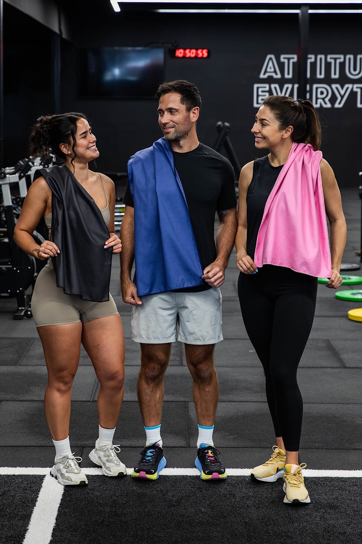 Basic Navy Blue Gym Towel - Cheeky Winx