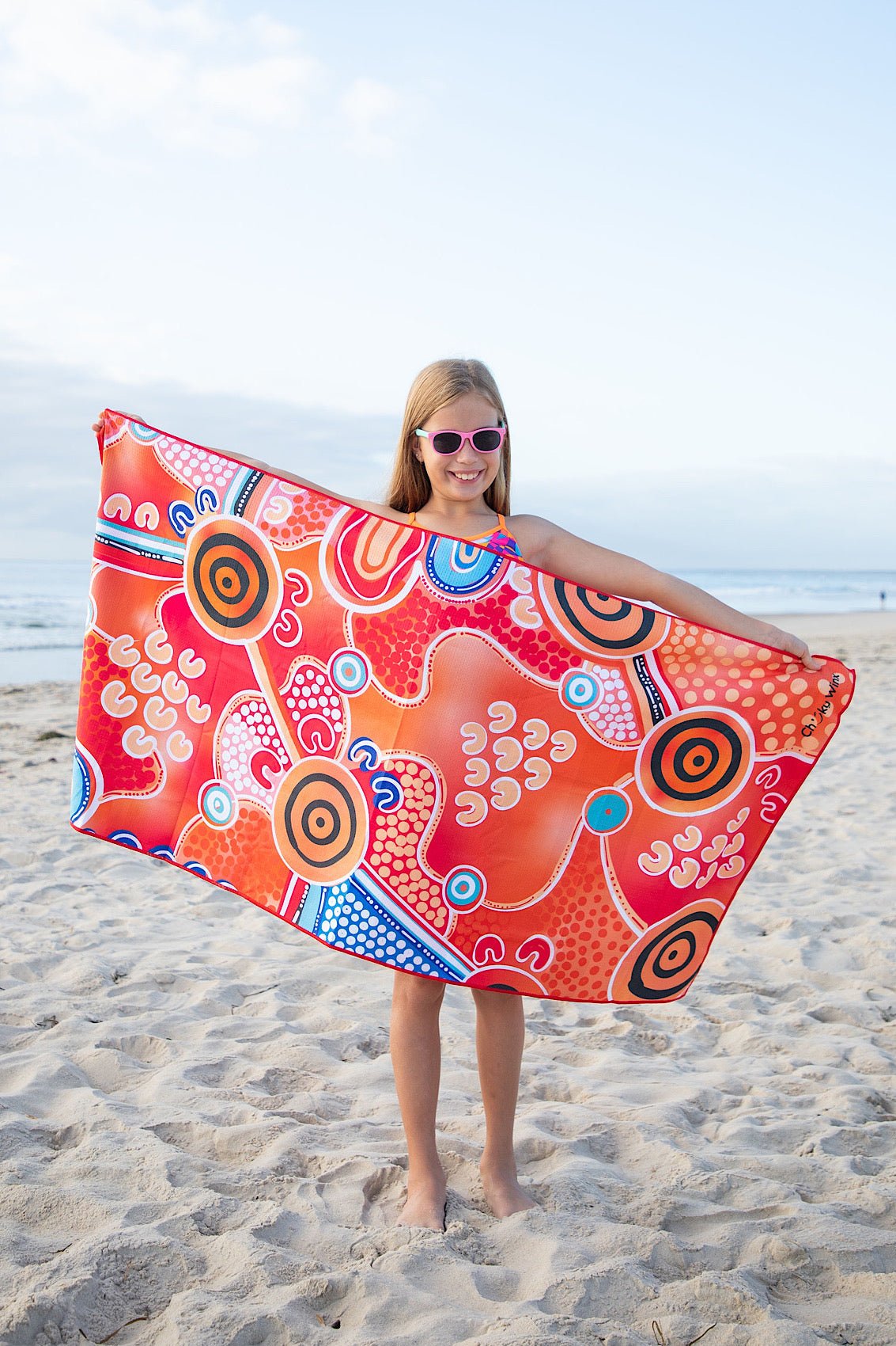 Kids Wata 'Follow' Beach Towel - Cheeky Winx