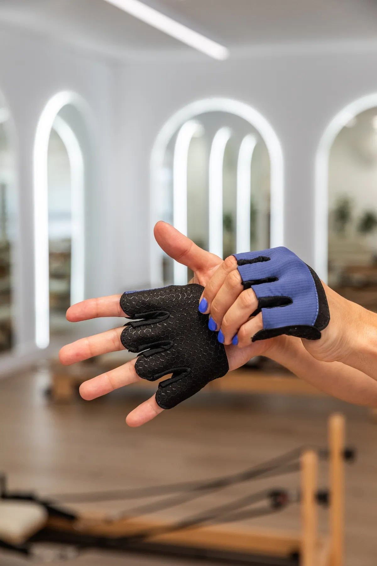 Navy Gym Gloves