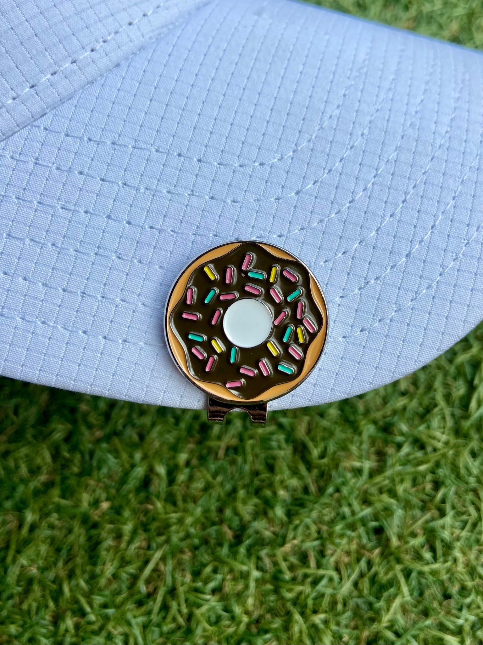 Donut Golf Ball Marker-Cheeky Winx