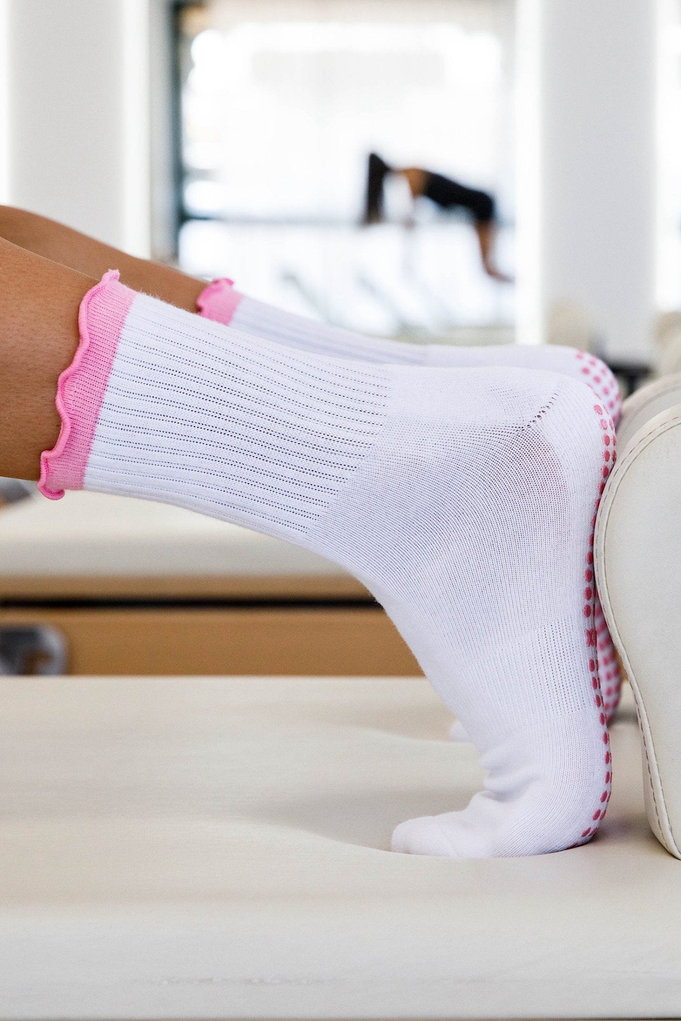 Frilly Pink Grip Socks - Cheeky Winx