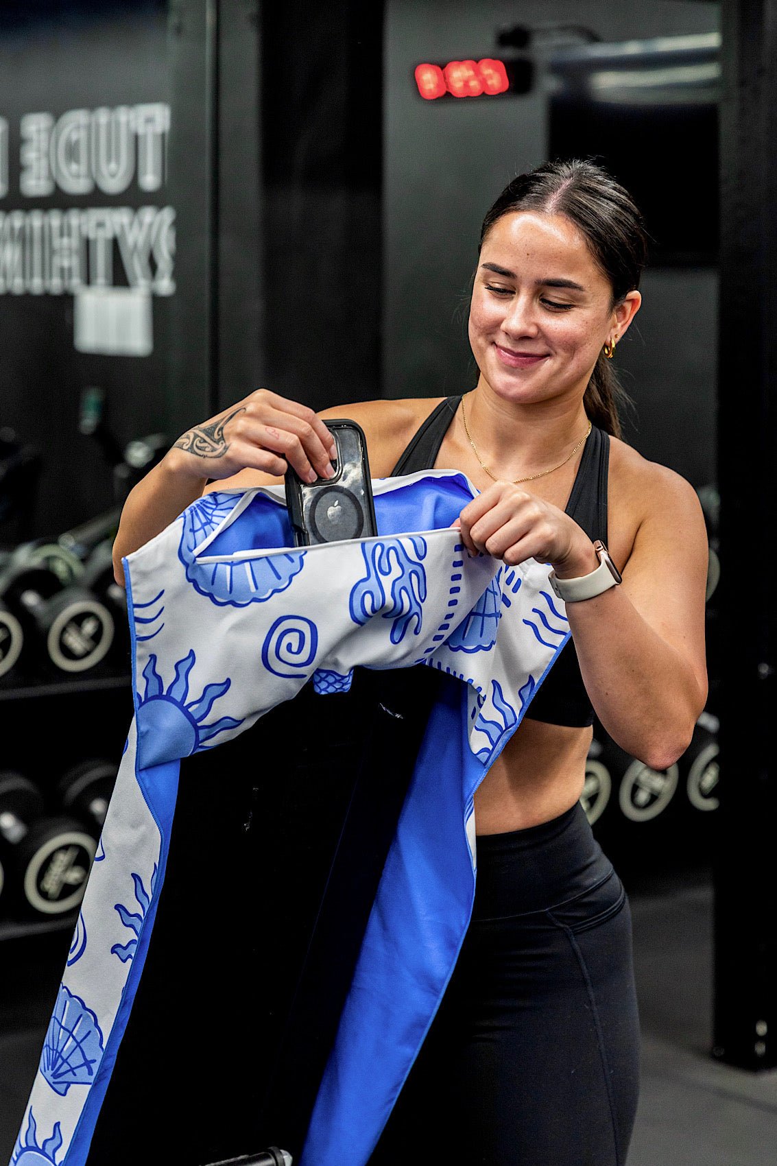 Hooded Mediterranean Sea Gym Towel - Cheeky Winx