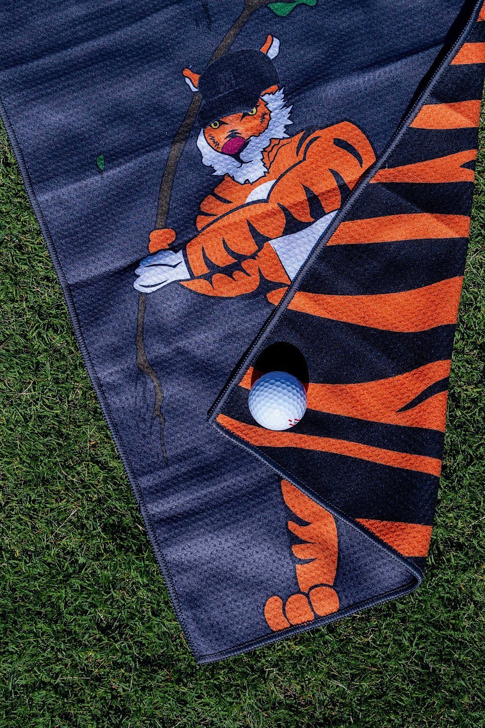 Jungle Cat Golf Towel - Cheeky Winx