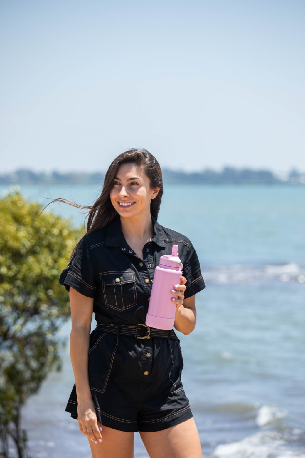 Pink Thermal Water Bottle 950ml + FREE silicone bumper - Cheeky Winx